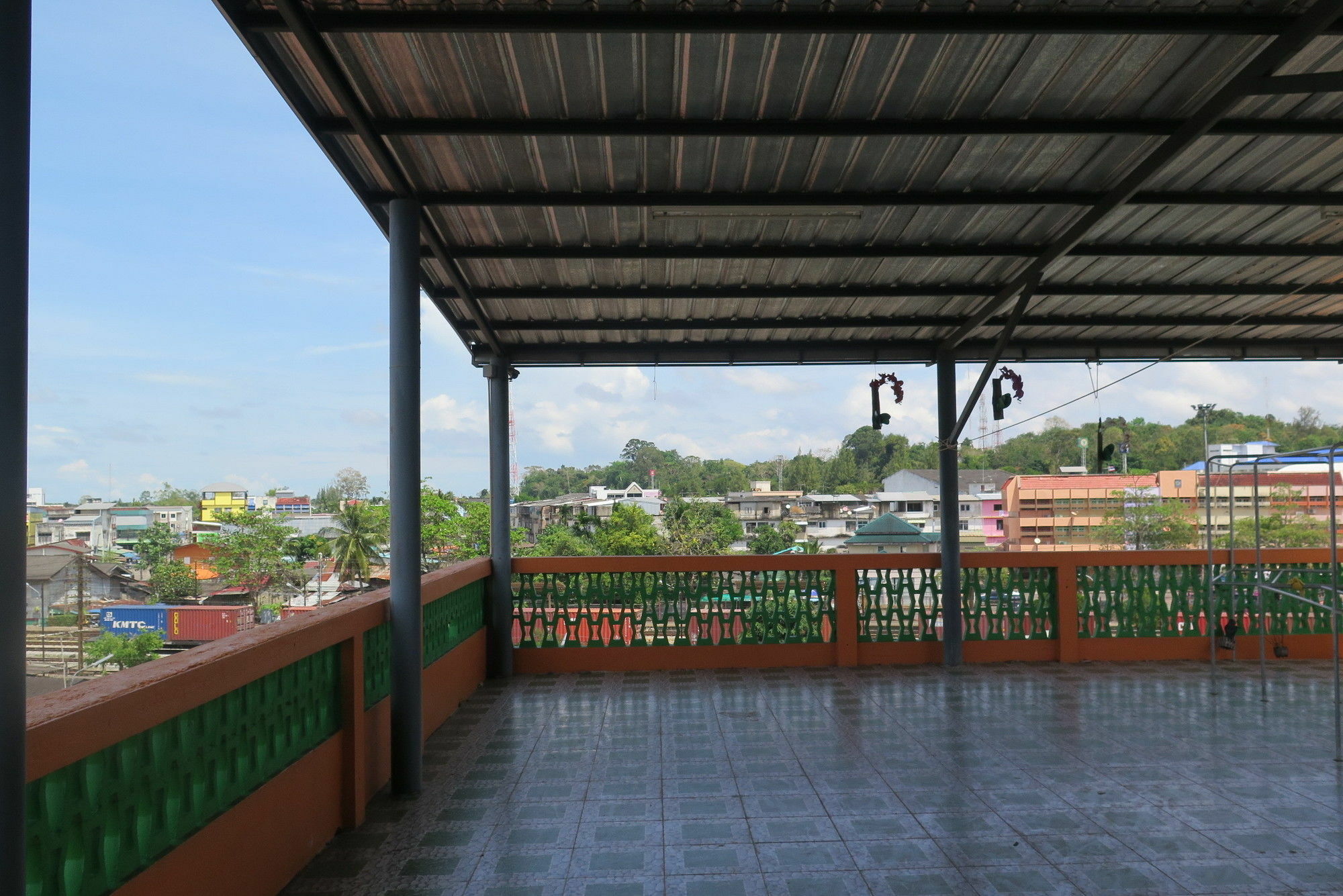Nadpob Mansion Hotell Surat Thani Eksteriør bilde