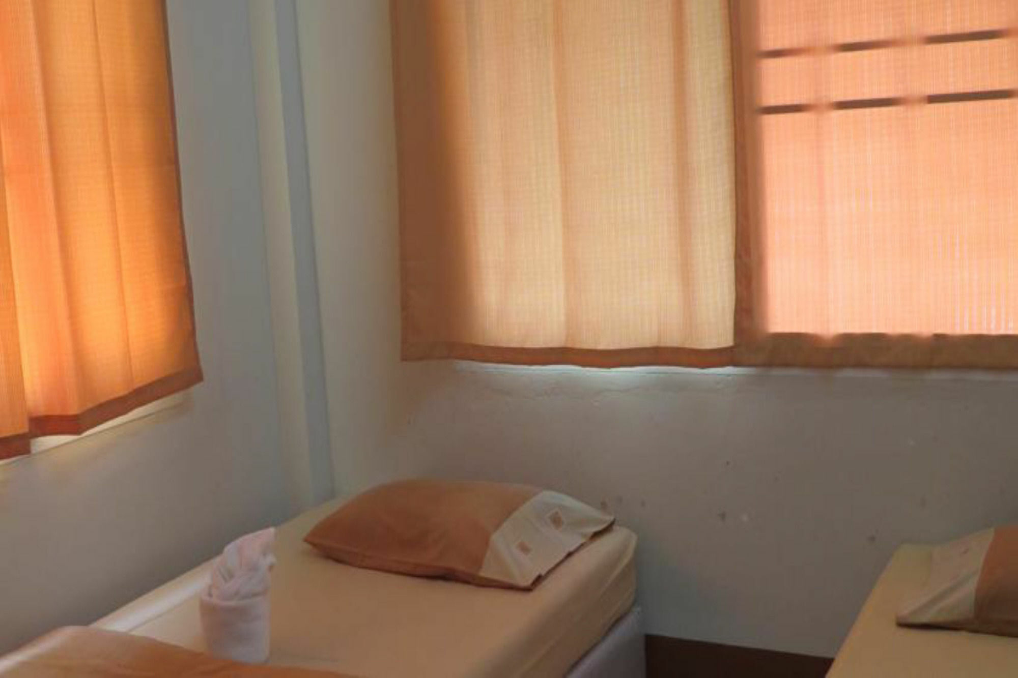 Nadpob Mansion Hotell Surat Thani Eksteriør bilde